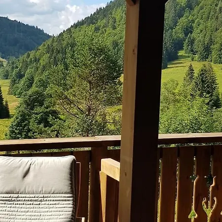 Appartement Duplex Dans Chalet, Vue De Rêve, 6 Pers, 2 Nuits Minimum *