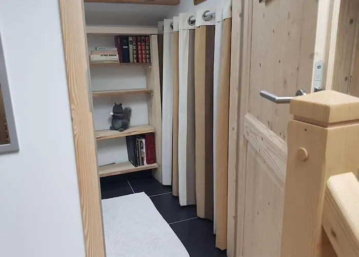 Duplex Dans Chalet, Vue De Rêve, 6 Pers, 2 Nuits Minimum *