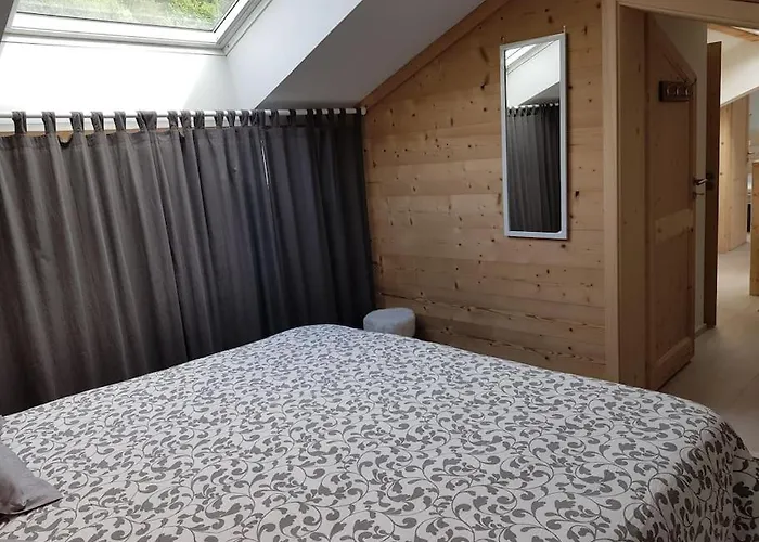 Duplex Dans Chalet, Vue De Rêve, 6 Pers, 2 Nuits Minimum * La Bresse